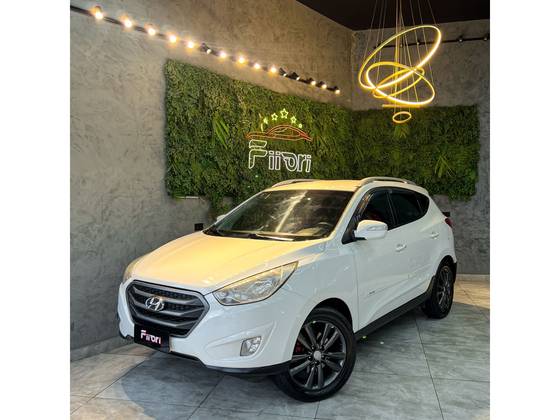 HYUNDAI IX35 2.0 MPI 4X2 16V FLEX 4P AUTOMÁTICO HYUNDAI IX35 2.0 MPI 4X2 16V FLEX 4P AUTOMÁTICO